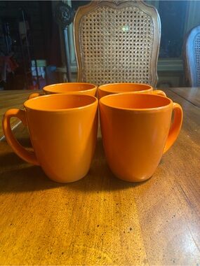 Corelle Bright Orange stoneware Coffee Mugs - Set of 4